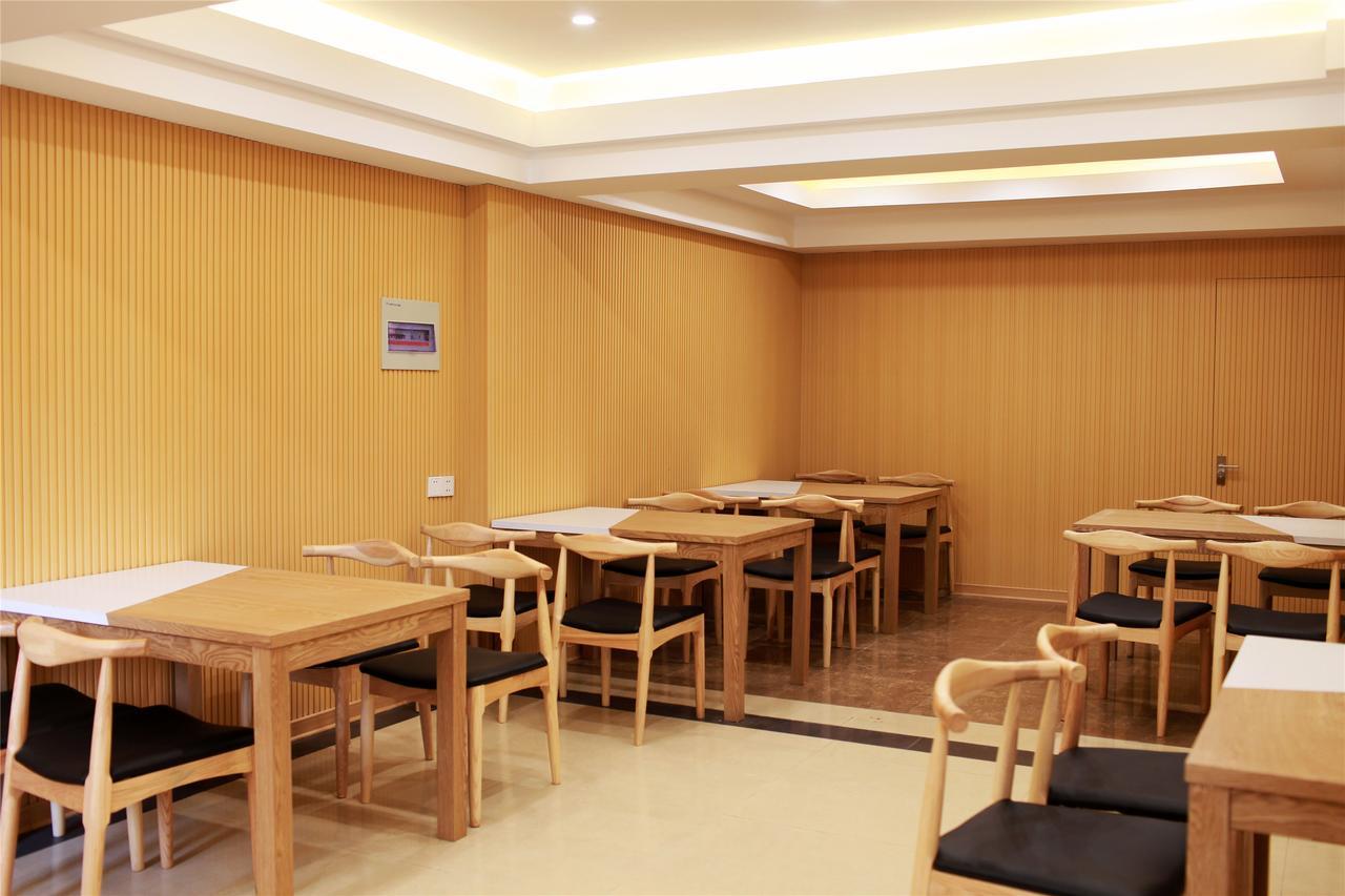 Greentree Inn Liaoning Dalian Development Zone Jinma Road Pedestrian Street Express Hotel المظهر الخارجي الصورة