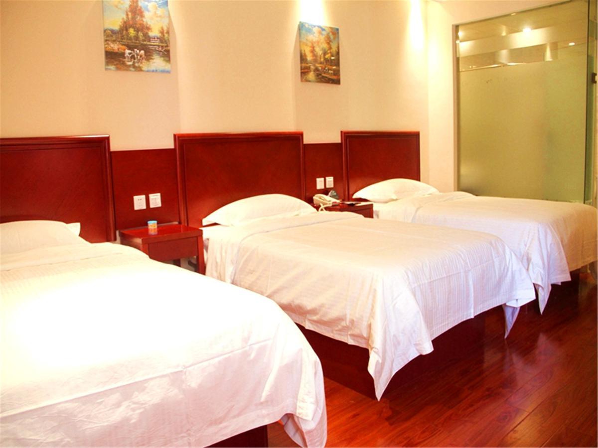 Greentree Inn Liaoning Dalian Development Zone Jinma Road Pedestrian Street Express Hotel المظهر الخارجي الصورة