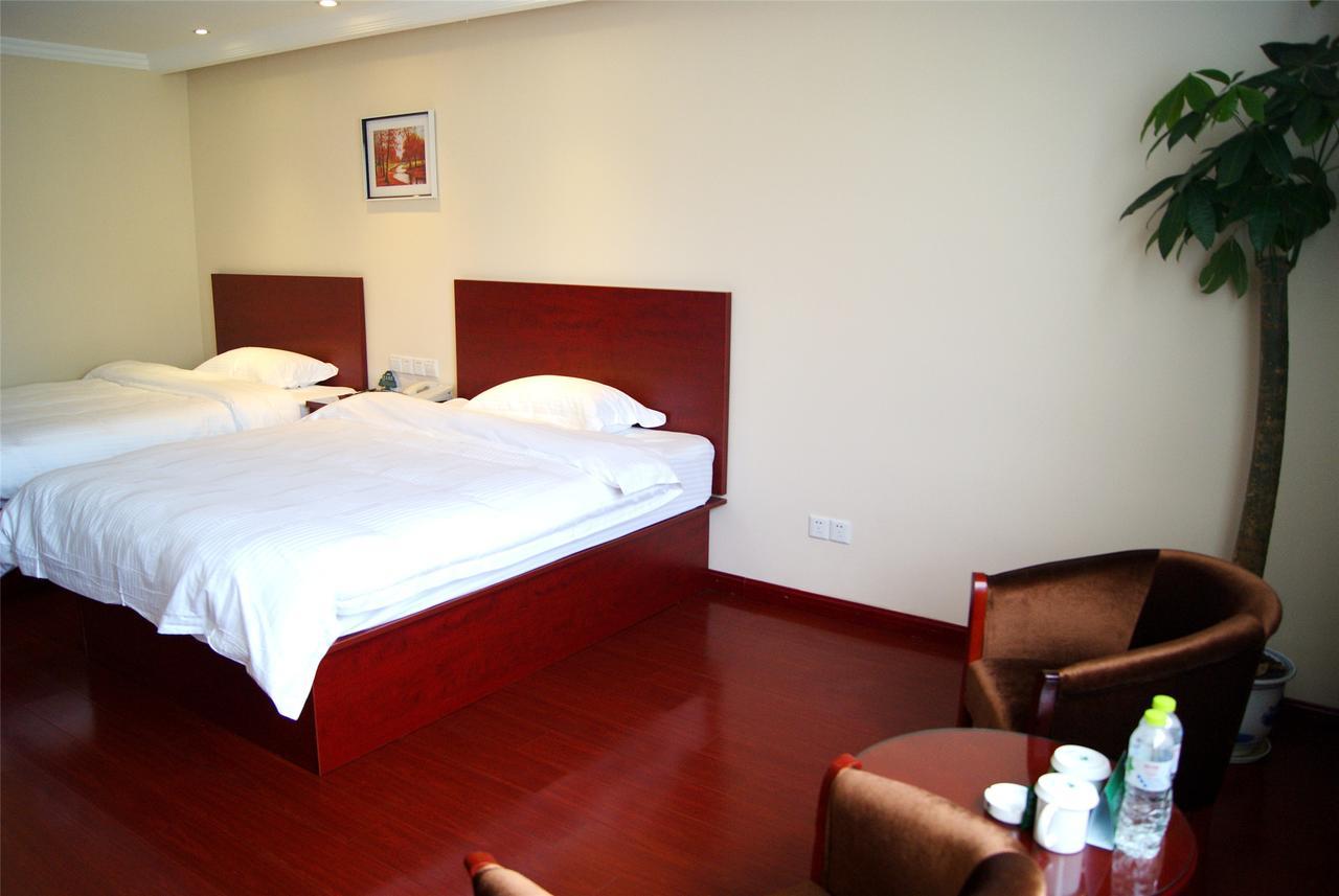 Greentree Inn Liaoning Dalian Development Zone Jinma Road Pedestrian Street Express Hotel المظهر الخارجي الصورة